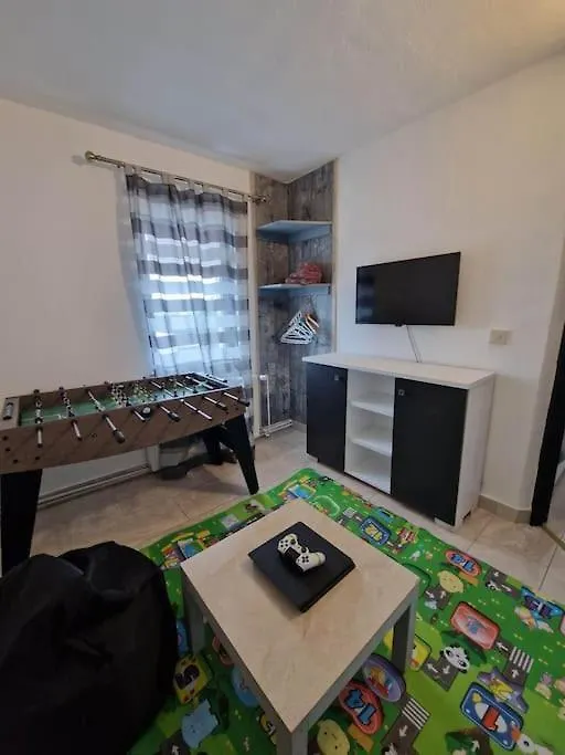Family Holiday House Petric Loborika 0*,