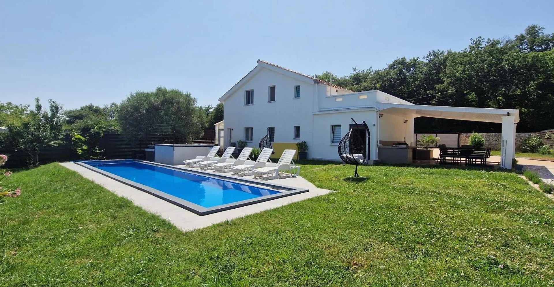 Family Holiday House Petric Loborika Вилла